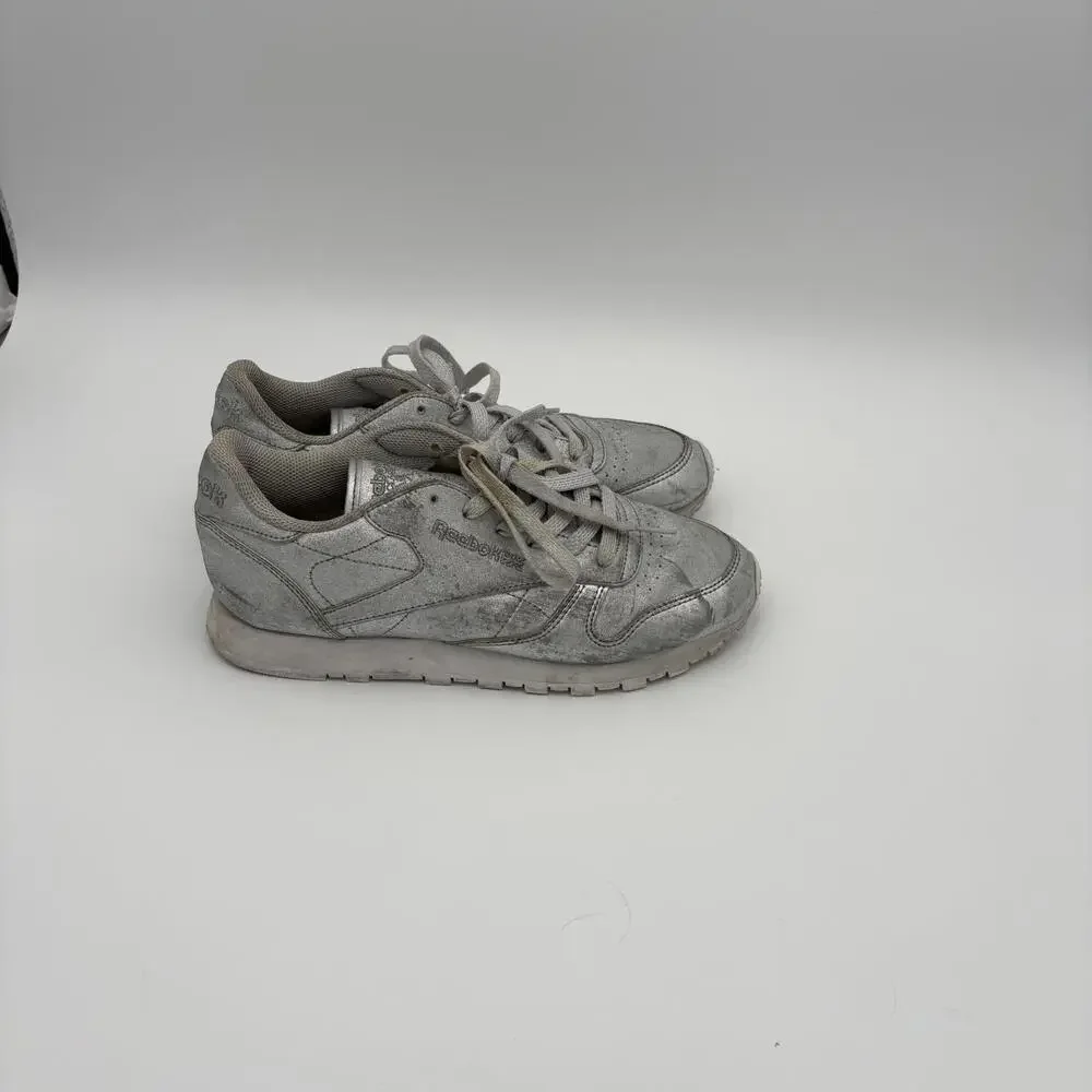 Reebok Shoes Womens 7.5 Classic Casual Sneakers Silver Leather Lace Up BD5757